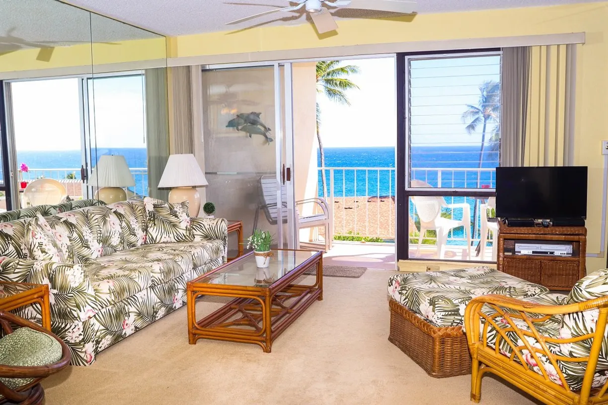 Hawaii Real Estate | View 1763 PEE RD, #305 | room 1