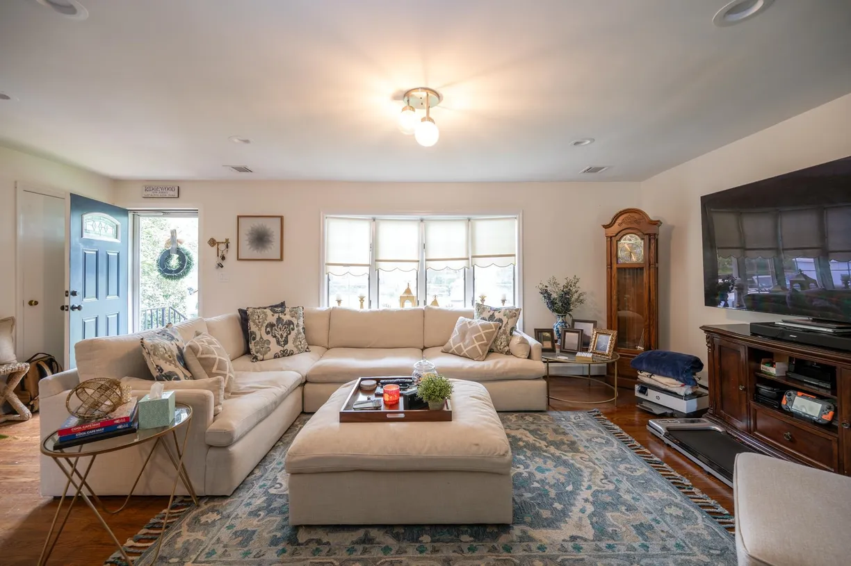 Jersey City/Hoboken Real Estate | View 508 Van Buren St | room 2