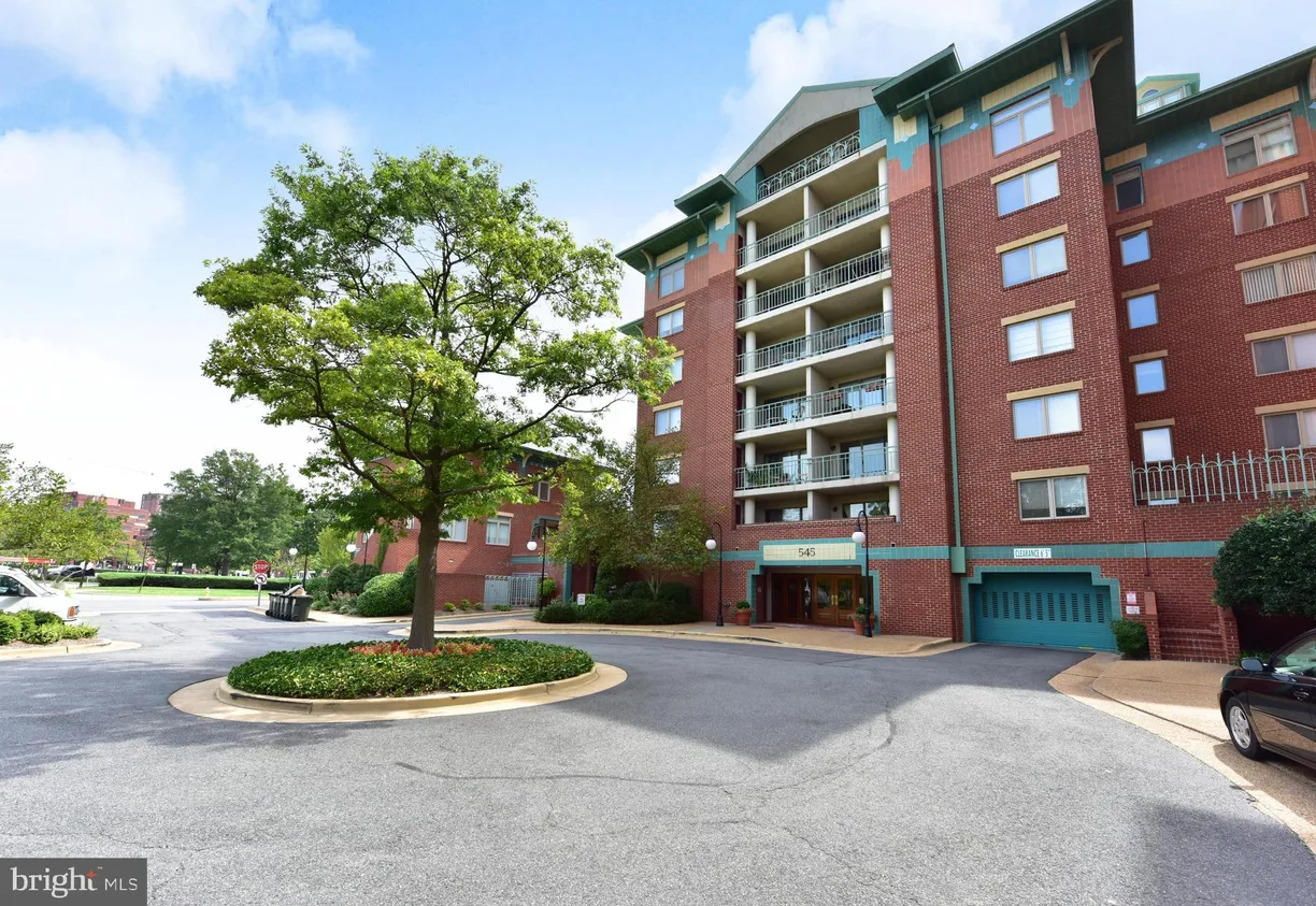 Washington Metro Area Real Estate | View 505 E Braddock Road Unit# 706 | room 1