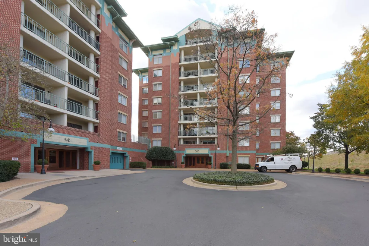 Washington Metro Area Real Estate | View 505 E Braddock Road Unit# 706 | room 2