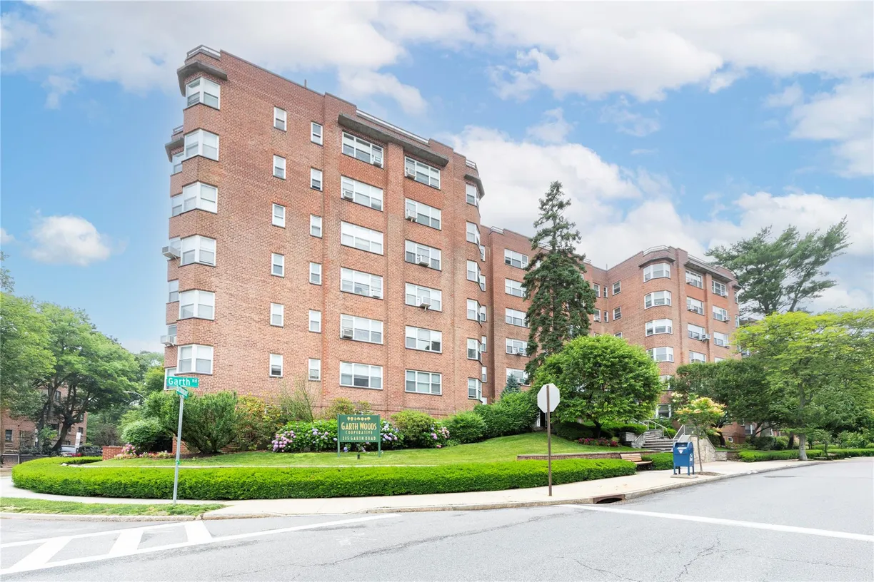 Westchester Real Estate | View 235 Garth Road #B-3E | room 2