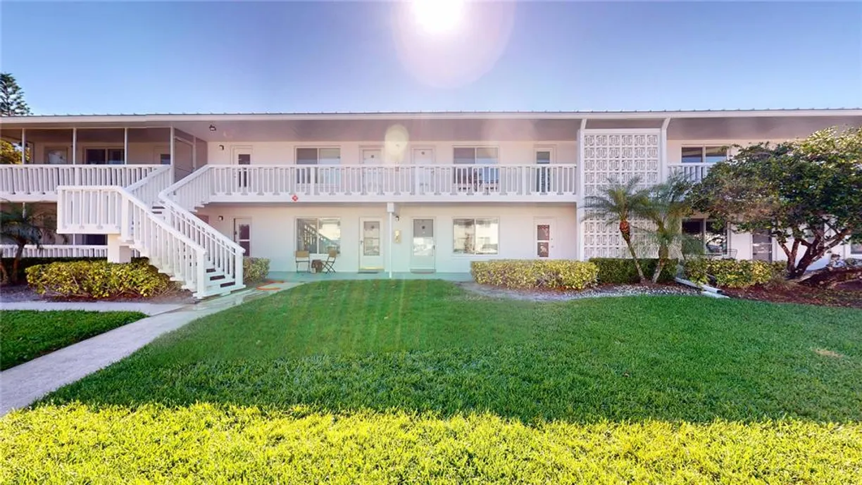 Central Florida Real Estate | View 1140 S Orlando Avenue Unit# F-3 | room 1