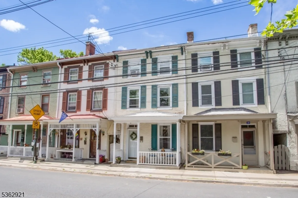 Central NJ/Bucks County, PA Real Estate | View 61 S Main St | 3 Beds, 1 Bath