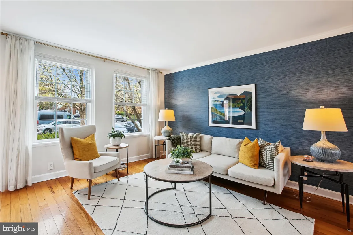 Washington Metro Area Real Estate | View 3520 S Utah Street | room 2