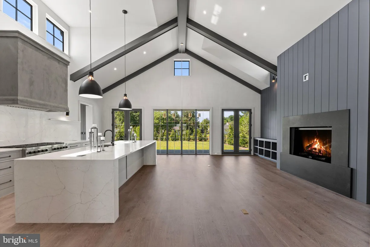 Washington Metro Area Real Estate | View 801 Old Saddle Drive | room 2