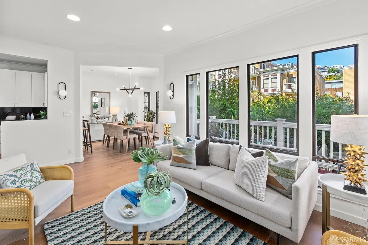 Northern California Real Estate | View 536 Wisconsin Street | 2 Beds, 2 Baths