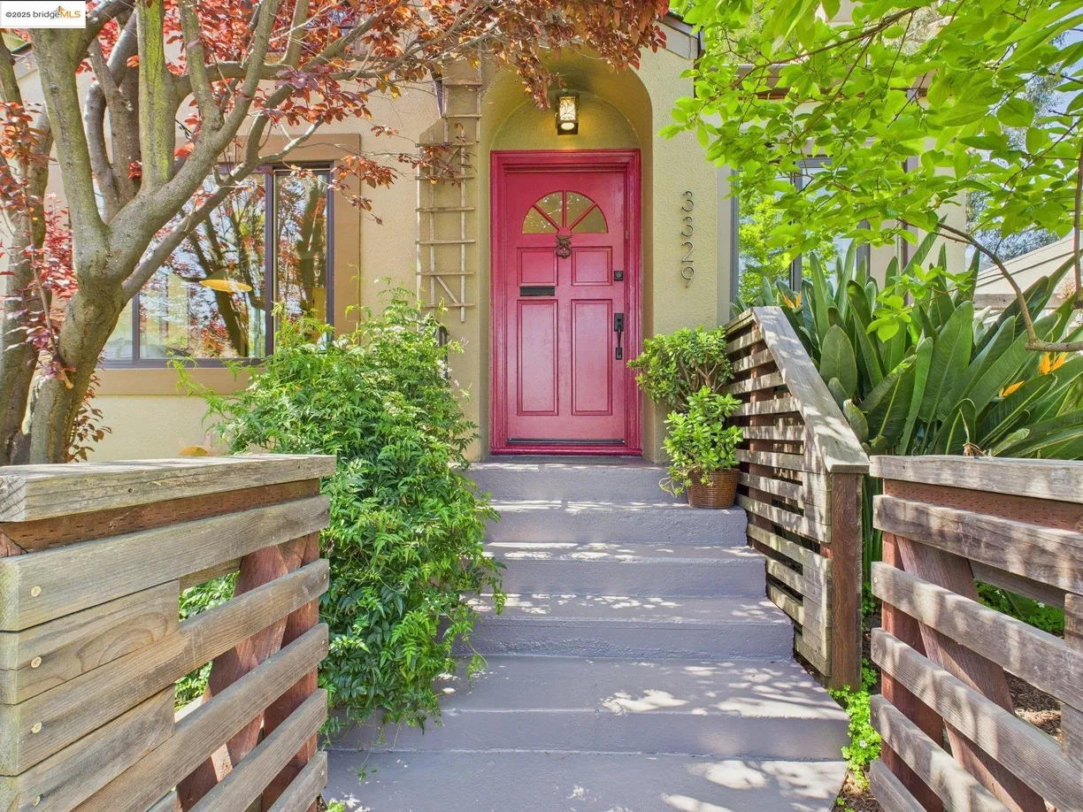 Northern California Real Estate | View 3329 Suter St | 2 Beds, 1 Bath