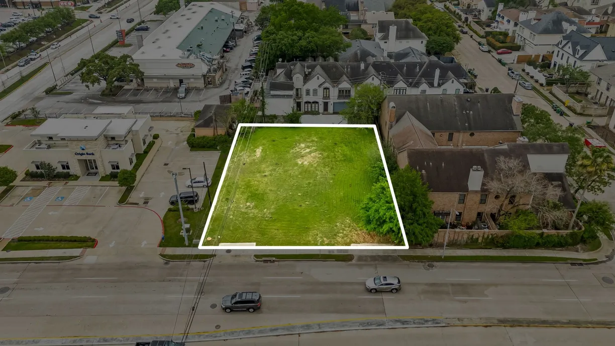 Houston Suburbs Real Estate | View 5917 San Felipe Street | room 1