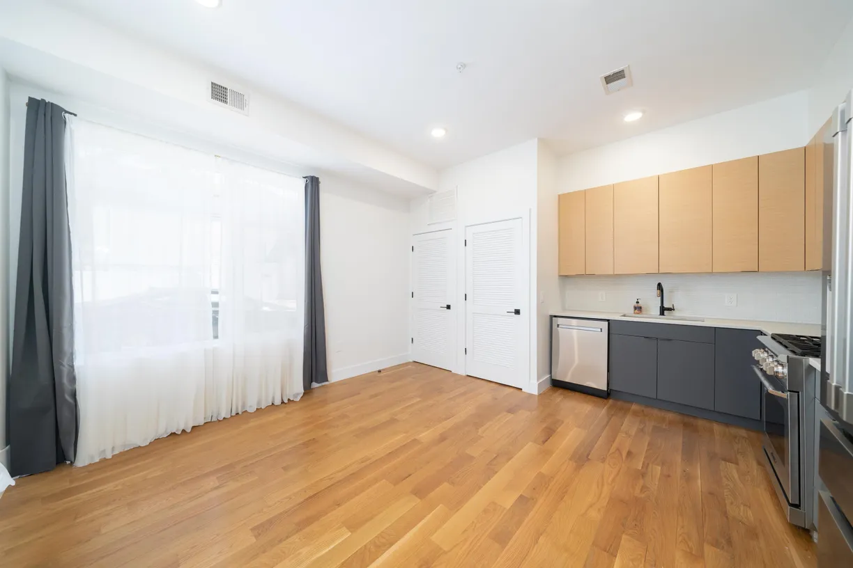 Jersey City/Hoboken Real Estate | View 47 Hancock Ave Unit# 102 | room 1