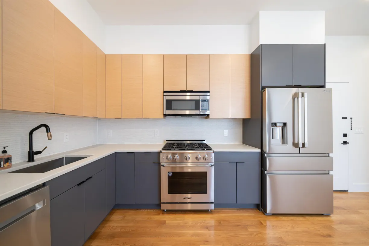Jersey City/Hoboken Real Estate | View 47 Hancock Ave Unit# 102 | 2 Beds, 1 Bath