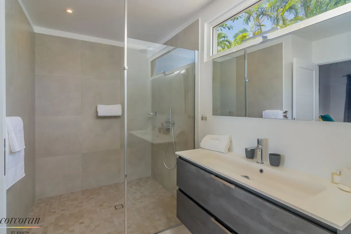 St Barth Real Estate | View Villa L'Oiseau Bleu | Villa-l'oiseau bleu-StBarth-16 | View 16