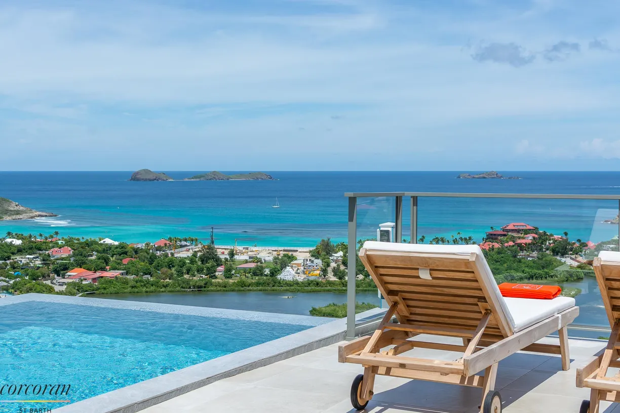 St Barth Real Estate | View Villa L'Oiseau Bleu | Villa-l'oiseau bleu-StBarth-2