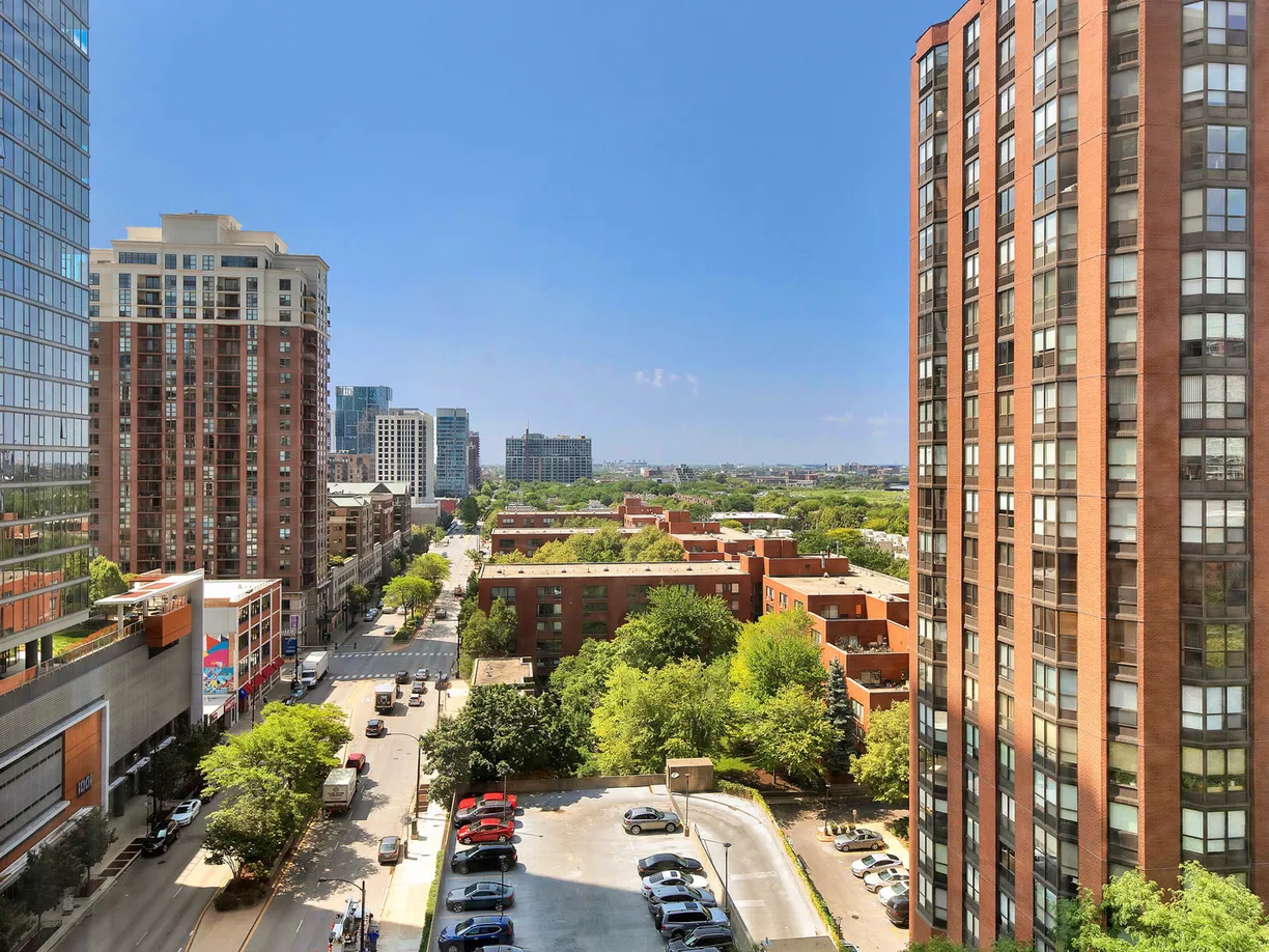 Chicago Real Estate | View 899 S Plymouth, 1108 | 1 Bed, 1 Bath
