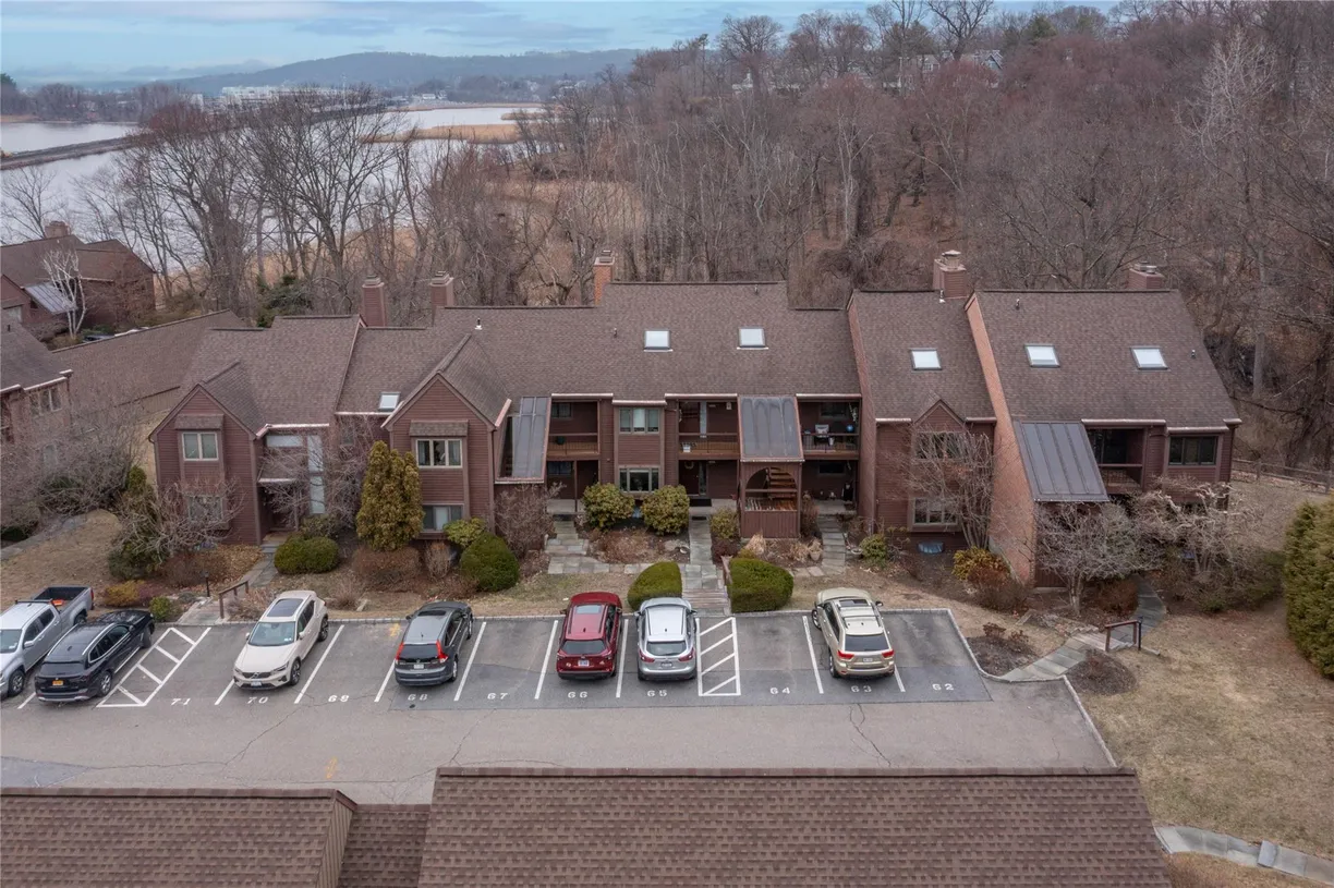 Westchester Real Estate | View 1010 Eagle Bay Drive | room 1