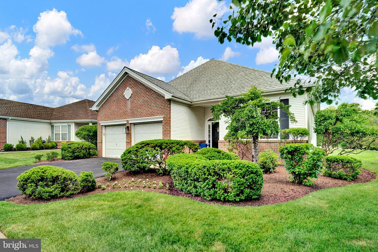 Central NJ/Bucks County, PA Real Estate | View 32 Brewster Court | room 1