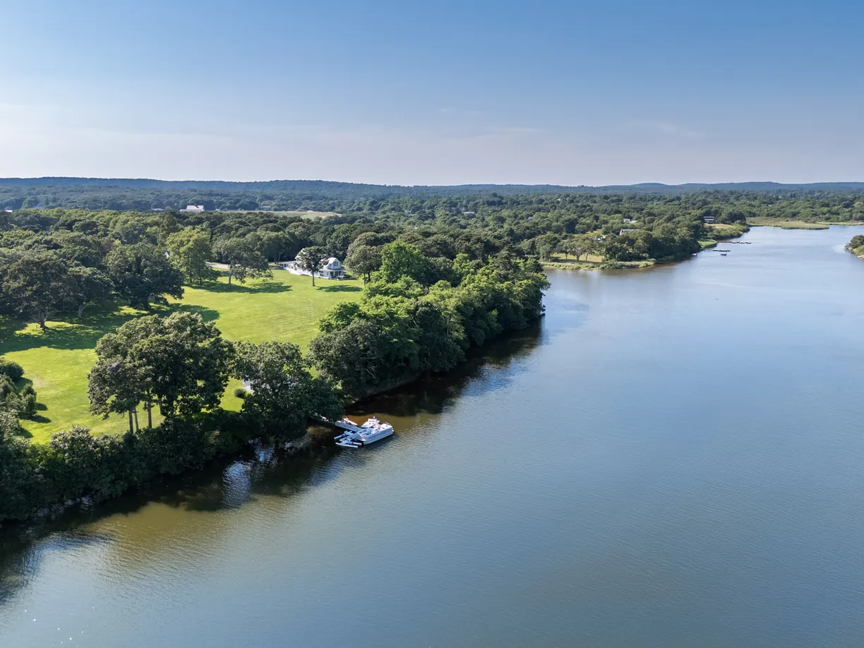 Boston, MA Real Estate | View 41 Cobbs Hill Road | MEDIUM_RES-HIGH_RES_079_240805_EJ_blue_heron_farm_0061