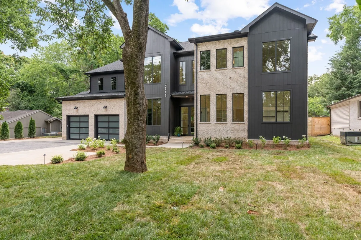 Nashville, TN Real Estate | View 2915 Compton Rd | room 2