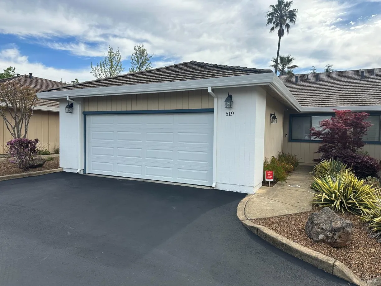 Northern California Real Estate | View 519 Curtin Lane | 2 Beds, 2 Baths