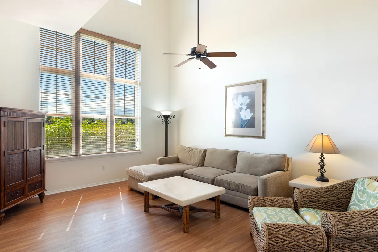 Hawaii Real Estate | View 69-555 WAIKOLOA BEACH DR, #1704 | room 1