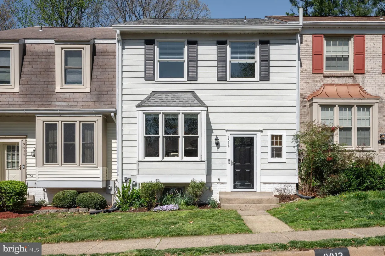 Washington Metro Area Real Estate | View 9014 Giltinan Court | 3 Beds, 2 Baths