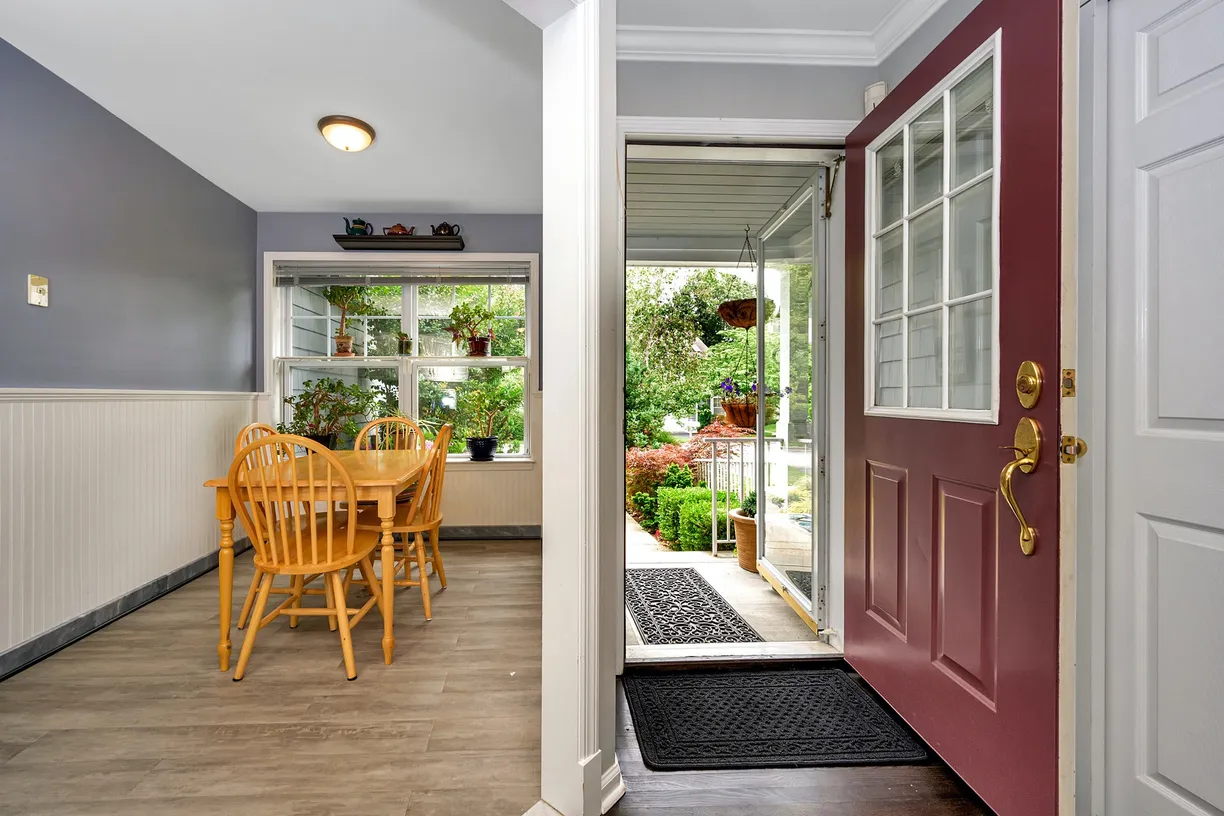 Westchester Real Estate | View 85 Mystic Drive | 004-353769-MTZ_3860_9151330