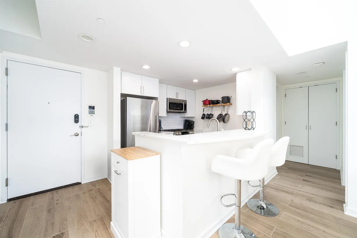 Jersey City/Hoboken Real Estate | View 149 Essex St Unit# 6n | room 2