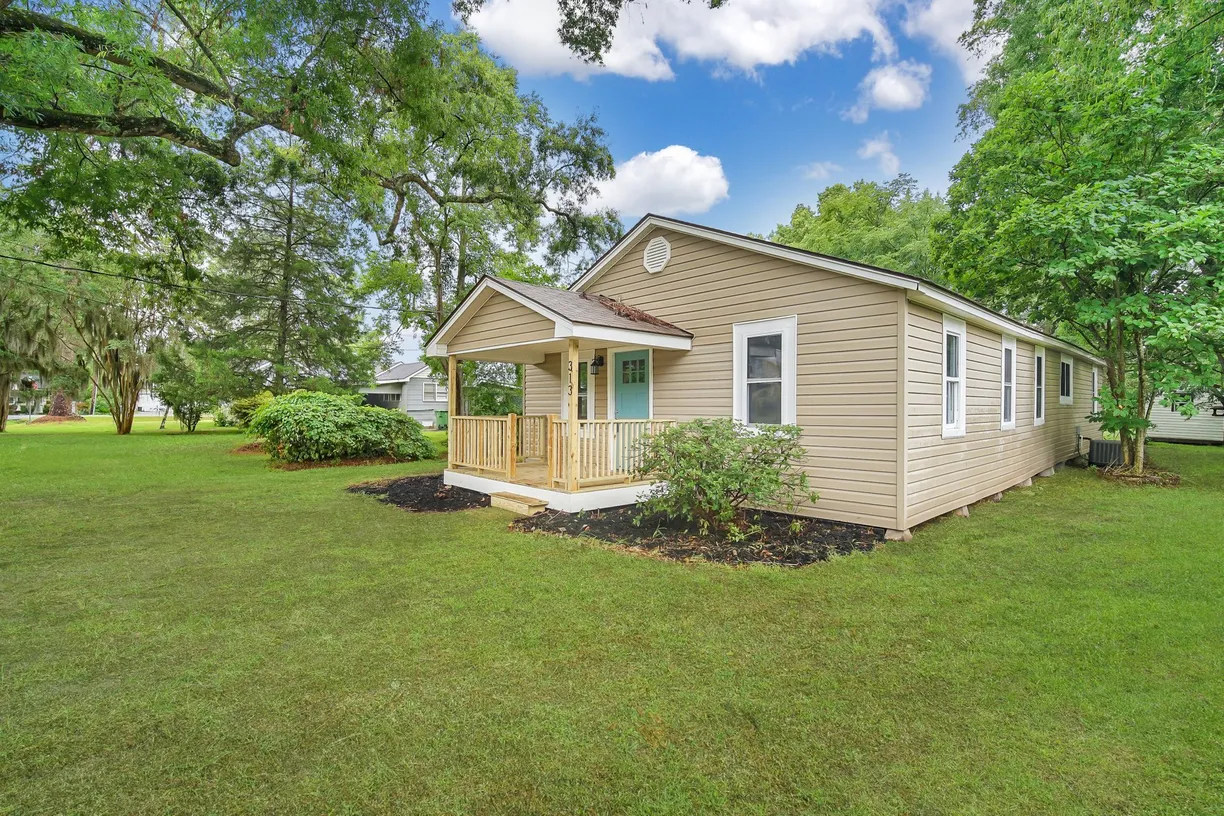 Savannah Real Estate | View 313 Carver Street | room 2