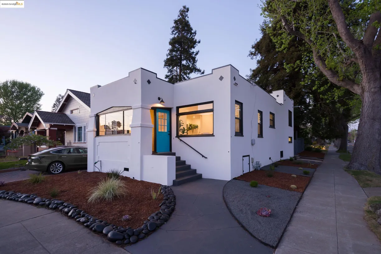 Northern California Real Estate | View 3019 Encinal Avenue | 3 Beds, 2 Baths