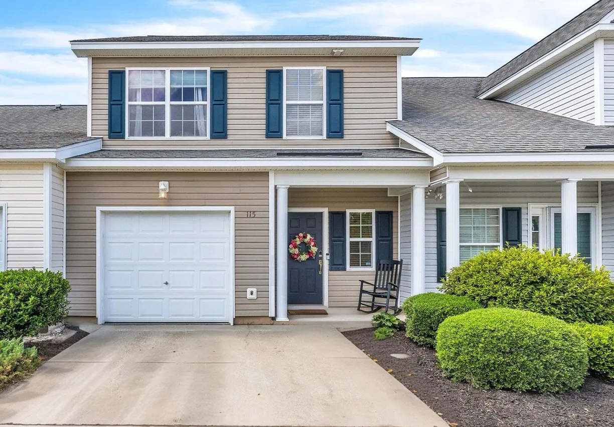 Savannah Real Estate | View 115 Orkney Road | 3 Beds, 2 Baths