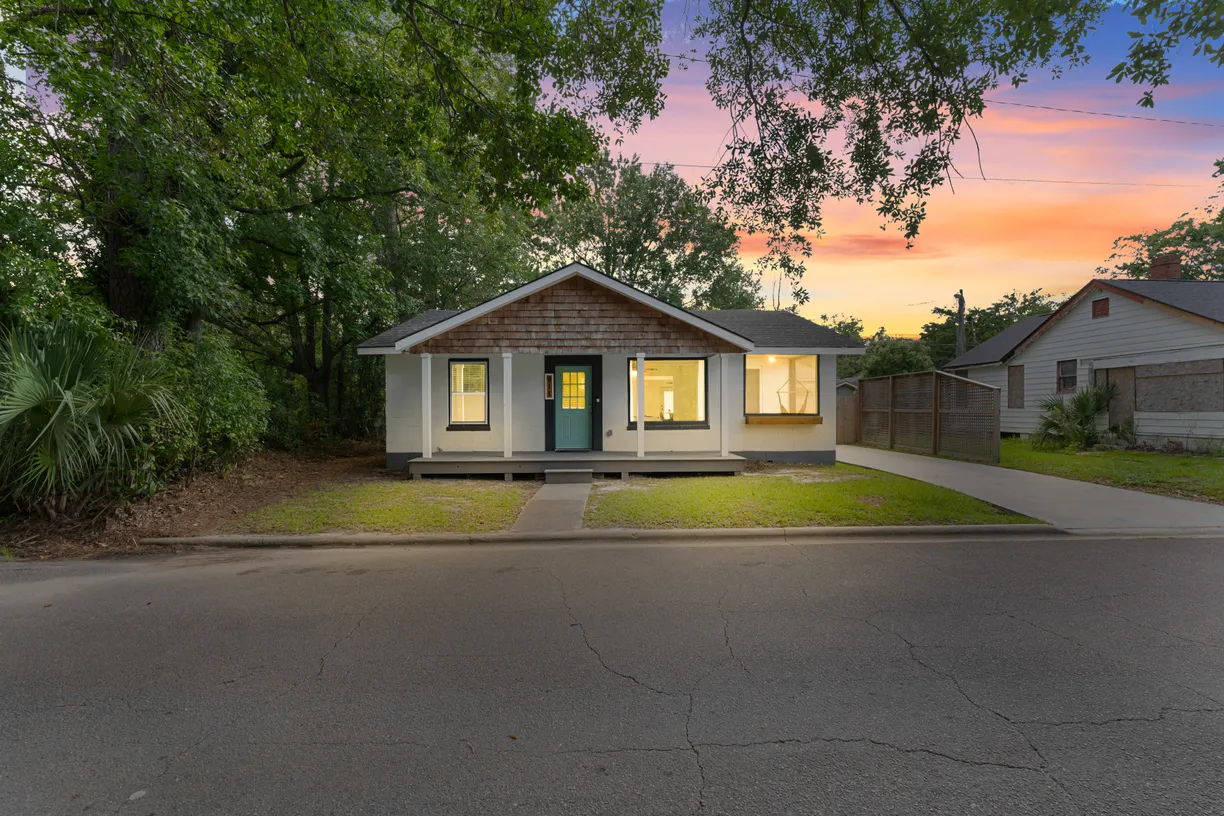 Savannah Real Estate | View 911 Hamilton Court | room 2