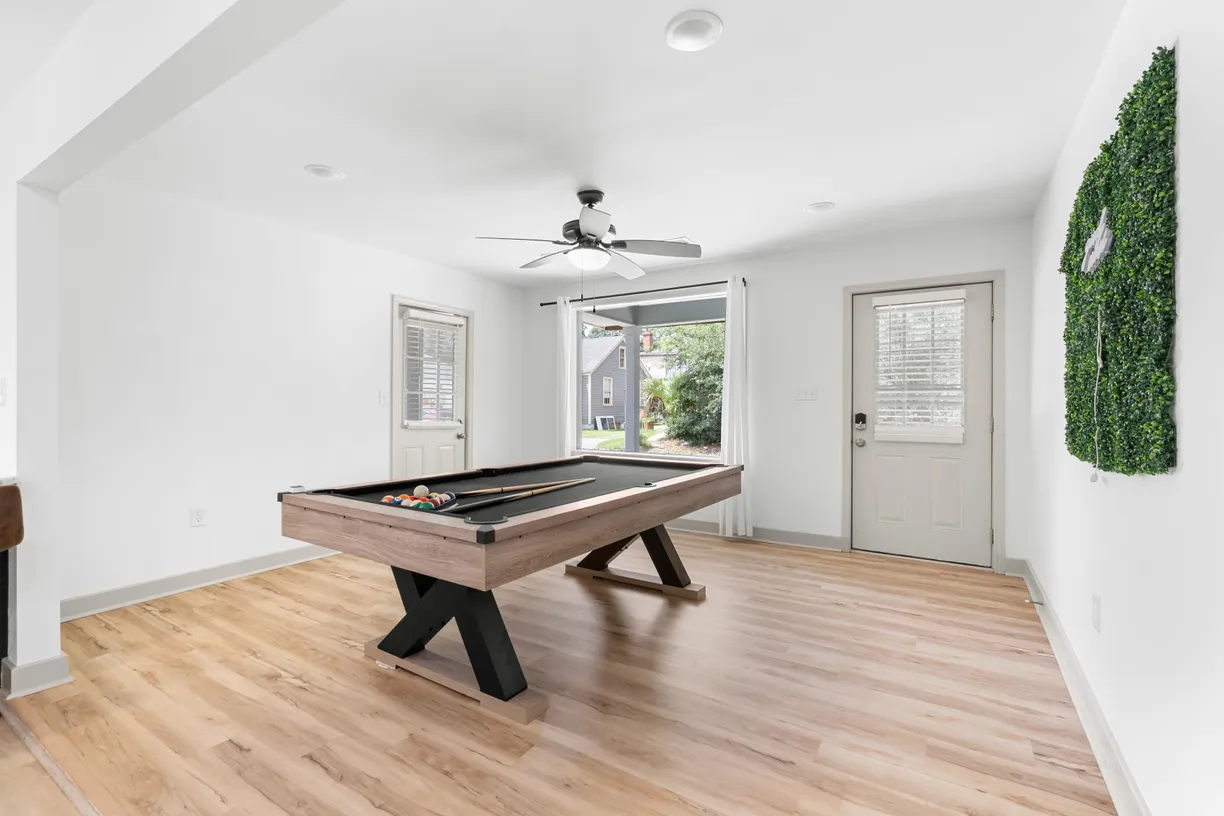 Savannah Real Estate | View 911 Hamilton Court | room 1