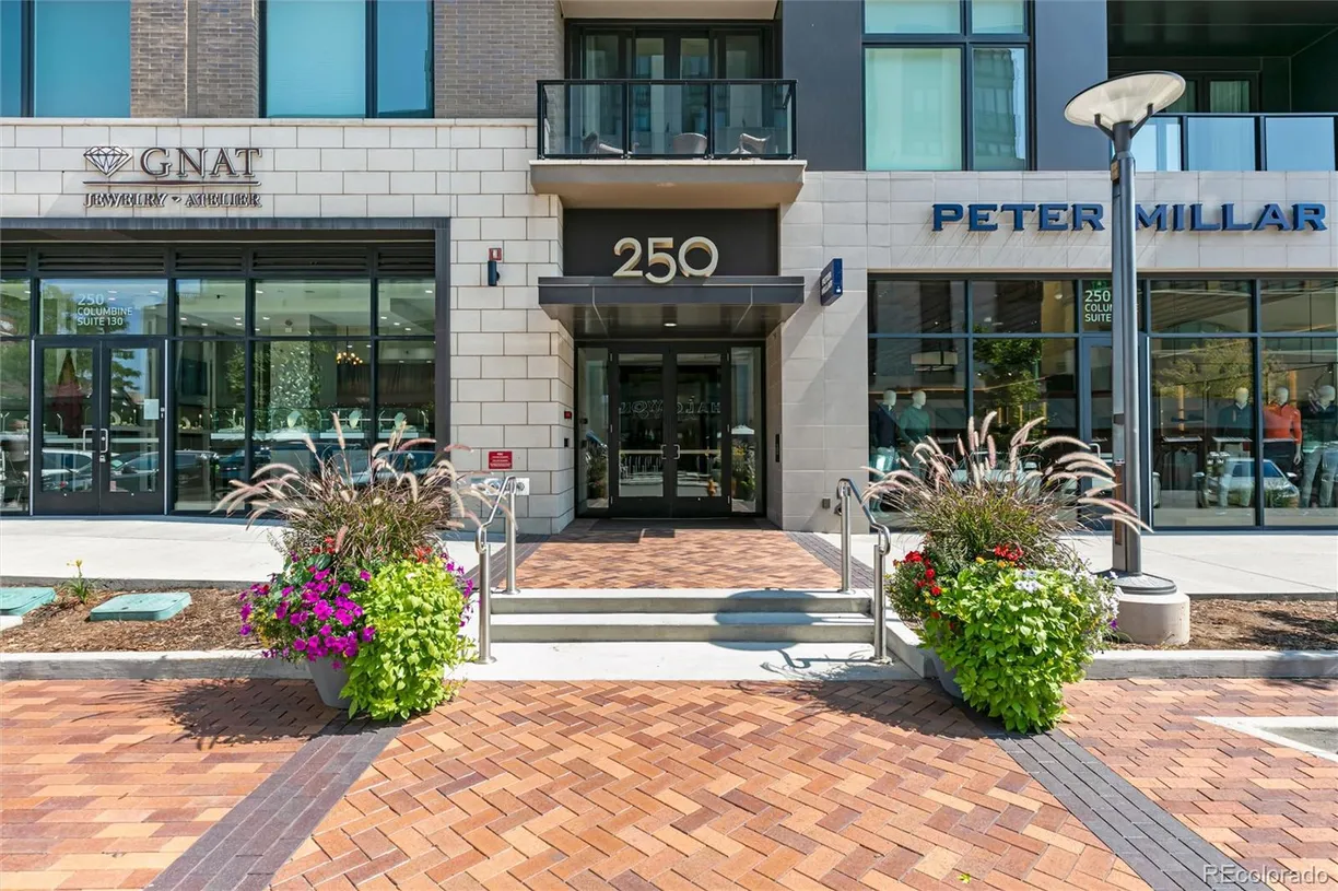 Denver Real Estate | View 250 Columbine Street #702 | 3 Beds, 3 Baths