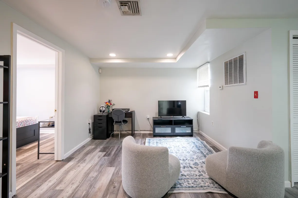 Jersey City/Hoboken Real Estate | View 1406 8th St Unit# 9 | room 2