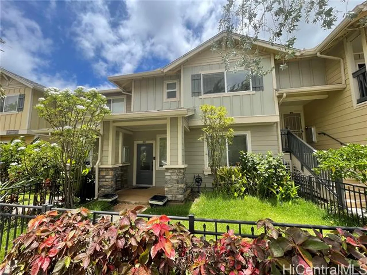 Hawaii Real Estate | View 91-960 Iwikuamoo Street, #304 | room 1