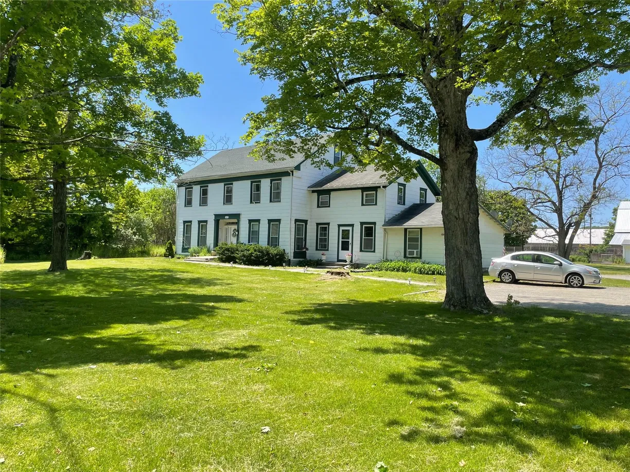 Hudson Valley Real Estate | View 5635- 5639 Route 82 #2 | 1 Bed, 1 Bath