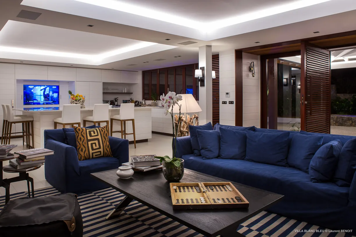 St Barth Real Estate | View Villa Blanc Bleu | Villa Blanc Bleu - St Barth 1