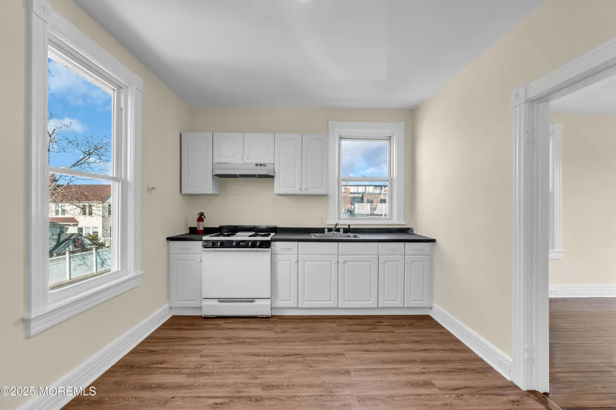 Rockland/Orange/NJ Real Estate | View 132 Oakland Street | room 1