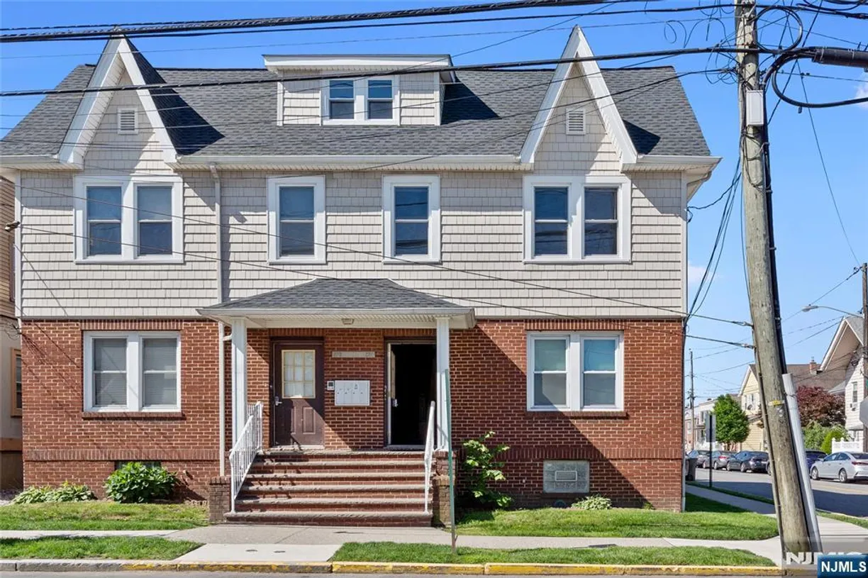 Bergen County Real Estate | View 273 Centre Avenue | 2 Beds, 1 Bath
