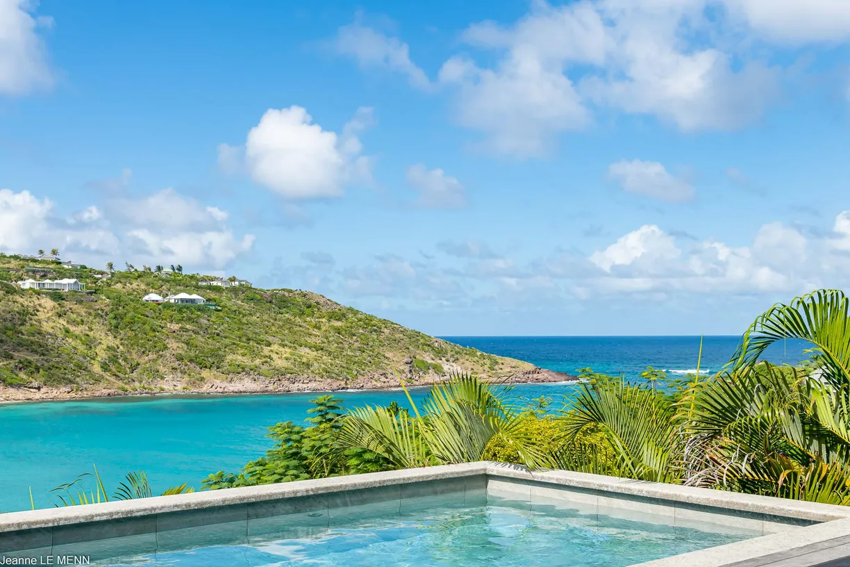 St Barth Real Estate | View Villa Marigot Bay | 3 Beds, 3 Baths