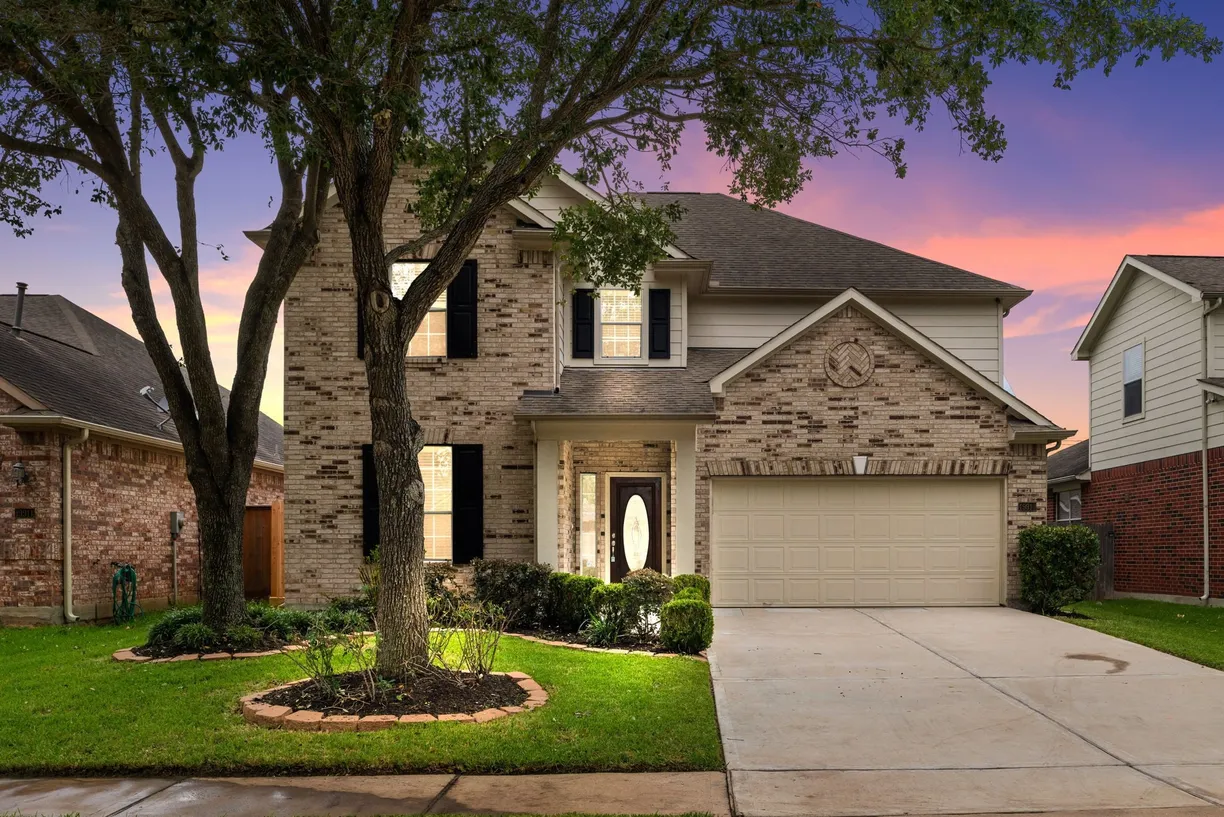Houston Suburbs Real Estate | View 19910 Cape Clover Trail | 4 Beds, 3 Baths