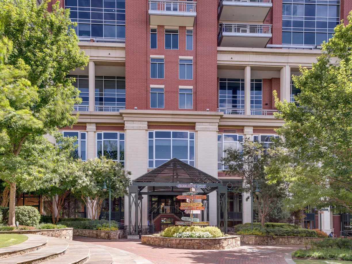 Charlotte Real Estate | View 435 S Tryon Street #803 | room 1