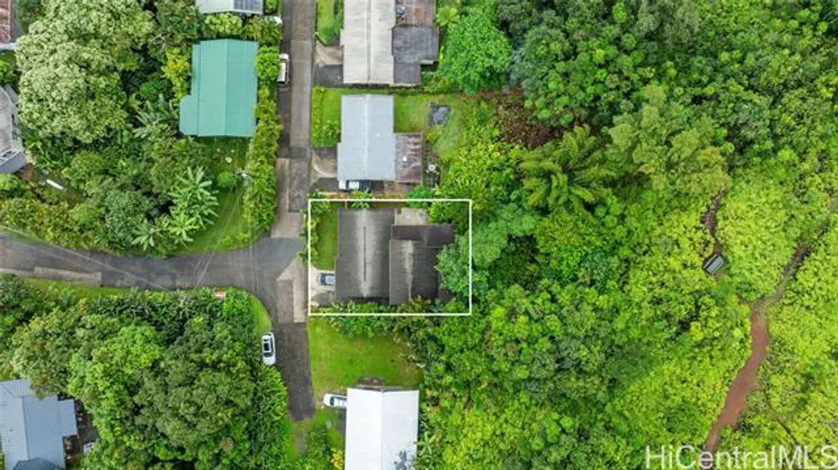 Hawaii Real Estate | View 47-724 Ahuimanu Loop, #15 | room 1