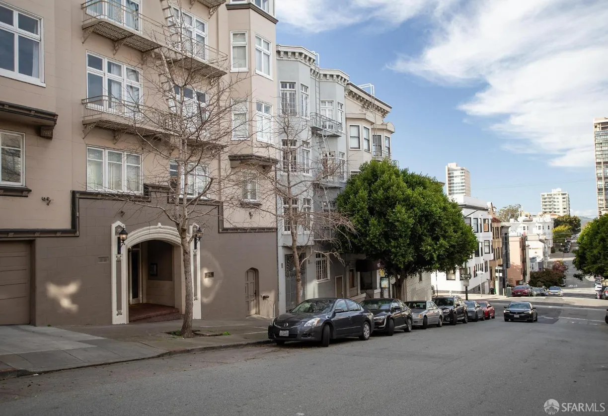 Northern California Real Estate | View 1441 Jones | room 2