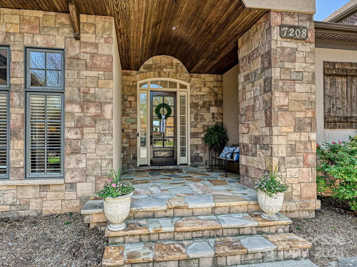 Charlotte Real Estate | View 7208 Ashton Gate Drive | room 1