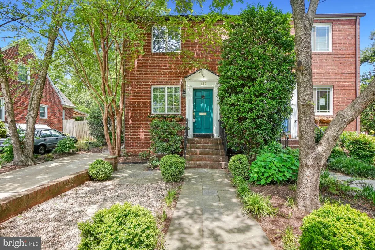 Washington Metro Area Real Estate | View 412 E Mason Avenue | 2 Beds, 1 Bath