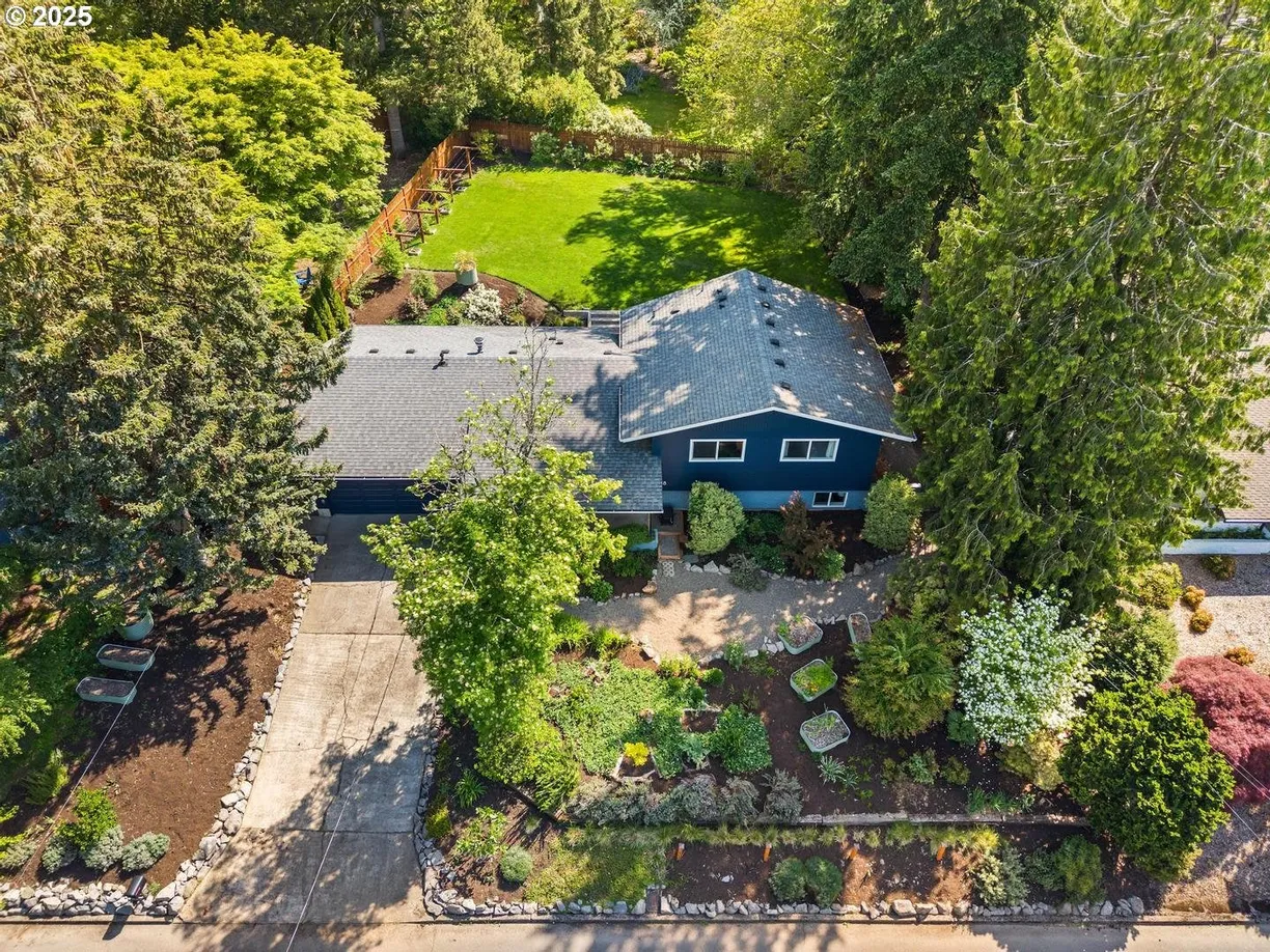 Portland, OR Real Estate | View 8818 SW 57th Ave | room 2