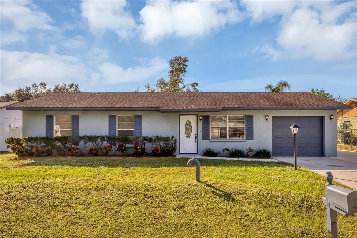 Sarasota/St. Petersburg Real Estate | View 4064 Velarde Lane | 3 Beds, 2 Baths