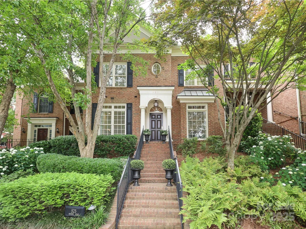 Charlotte Real Estate | View 525 Queens Road | 3 Beds, 4 Baths