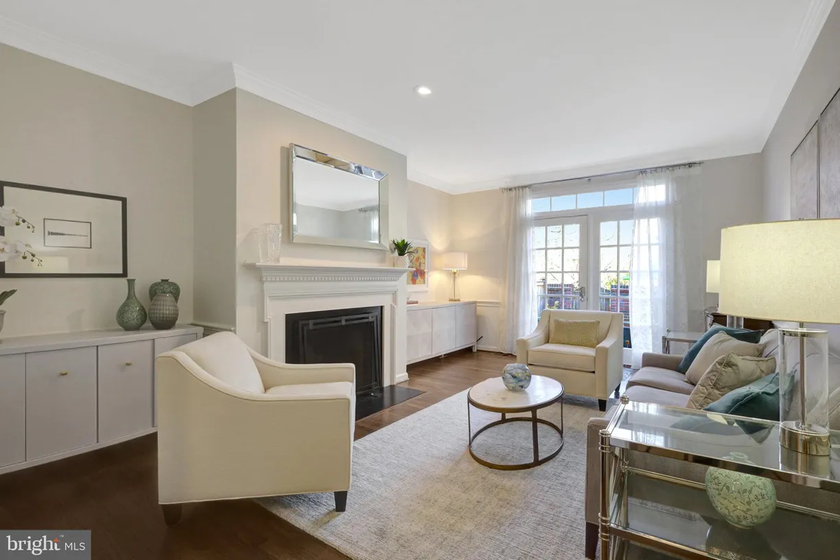 Washington Metro Area Real Estate | View 1113 Michigan Court | room 1