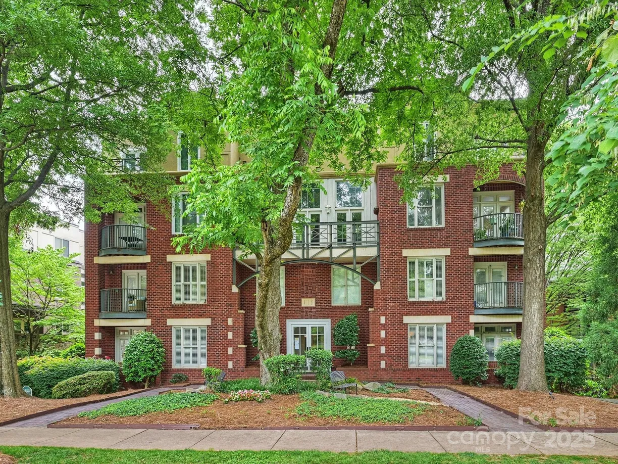 Charlotte Real Estate | View 416 Queens Road #10 | 3 Beds, 3 Baths